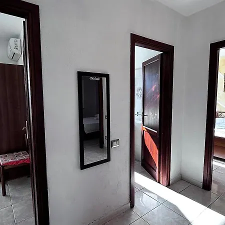 Borgo San Teodoro 2 Lejlighed Sanalvò