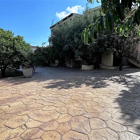 Borgo San Teodoro 2 Apartman *